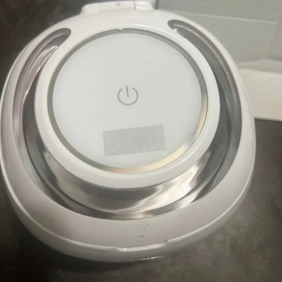 HIWILL Ultrasonic Cleaner White and Purple - Picture 2 of 7